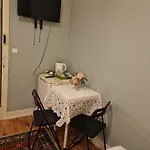 D I N * Lisbon