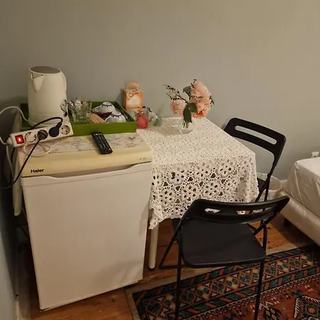 D I N مكان تخييم Lisboa